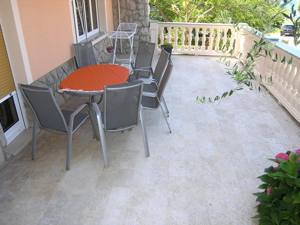 Apartment Julija 克尔克 外观 照片