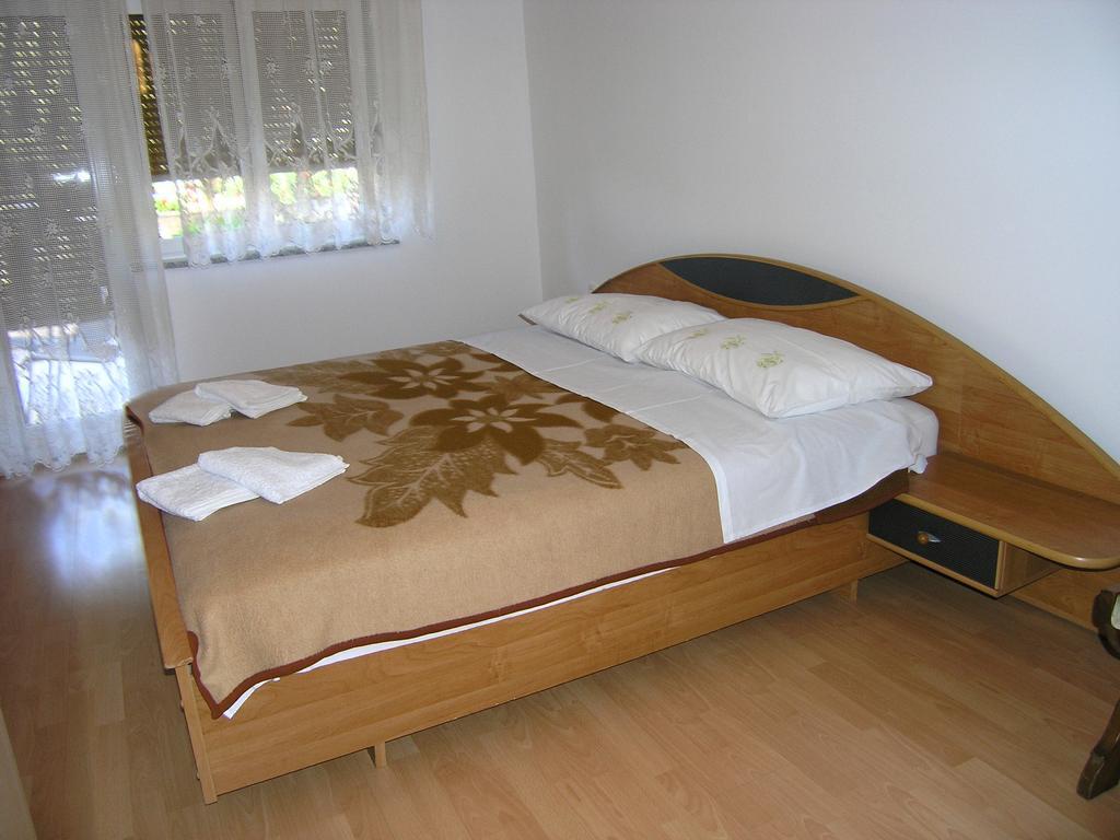 Apartment Julija 克尔克 外观 照片